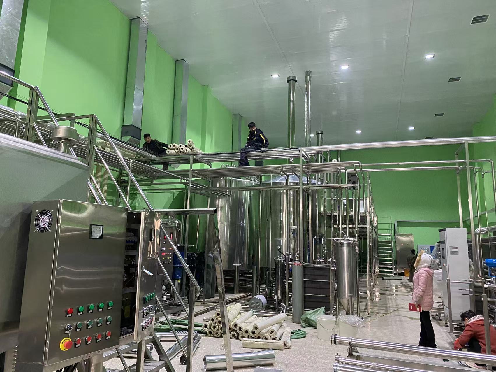 府谷精酿啤酒设备厂—精酿啤酒设备制造：传承工艺与创新科技的交融